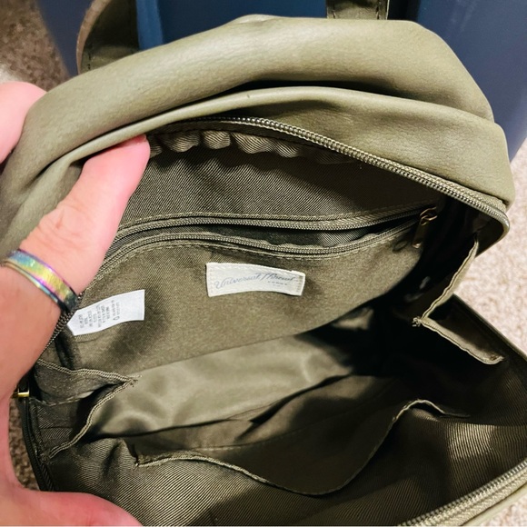 Universal Threads Backpack (See Description) - Picture 9 of 11